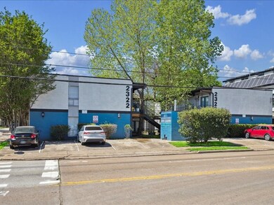 2322 Dunlavy St unit 9, Houston, TX 77006 - photo 2