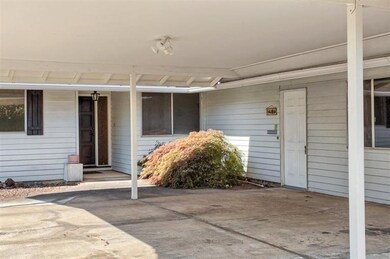 1486 N Keene Way Dr, Medford, OR 97504 - photo 2