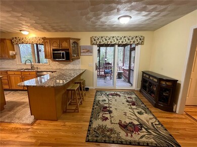 64 Vale Ct, West Greenwich, RI 02817 - photo 6