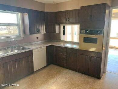 368 Dreisbach Church Rd, Lewisburg, PA 17837 - photo 5