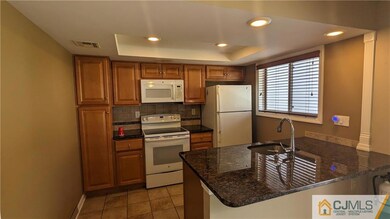 274C Convent Rd unit 274B, Monroe Township, NJ 08831 - photo 4