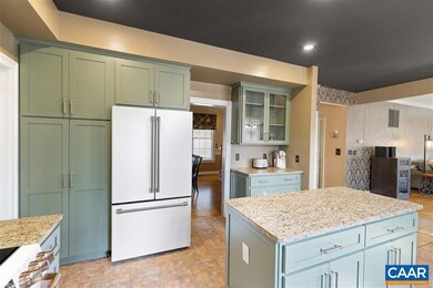 1036 Susan Dr, Earlysville, VA 22936 - photo 7