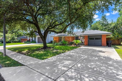 4709 Sanborn Dr, Houston, TX 77092 - photo 3