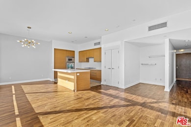 The Ritz Carlton Residences unit 31C, Los Angeles, CA 90015 - photo 2