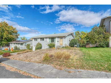 3307 SW Kirk Ave, Pendleton, OR 97801 - photo 3