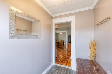 634 N Gould St, Sheridan, WY 82801 - photo 4