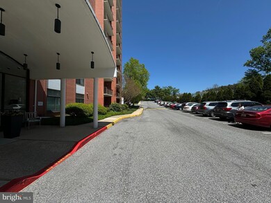 Dulaney Towers unit 307, Towson, MD 21204 - photo 3