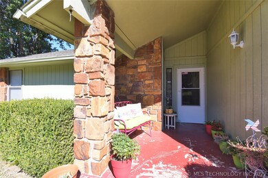 3051 W 69th Place, Tulsa, OK 74132 - photo 2