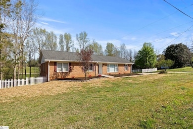 2442 Fews Bridge Rd, Greer, SC 29651 - photo 6