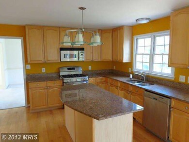 116 Brush Everard Ct, Stafford, VA 22554 - photo 2