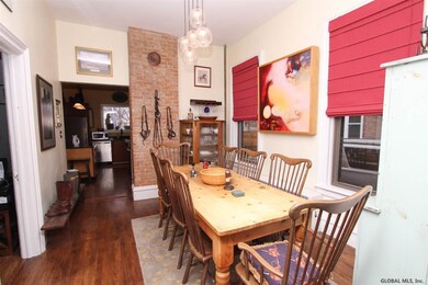 91 Division St, Saratoga Springs, NY 12866 - photo 6