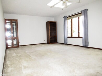 Large picture window and 2 skylights make this roo