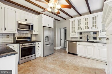 16 S 11th St, Quakertown, PA 18951 - photo 6