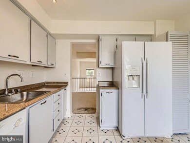 20 Bernadotte Ct, Parkville, MD 21234 - photo 5