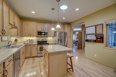 6615 99th Ave N, Brooklyn Park, MN 55445 - photo 6