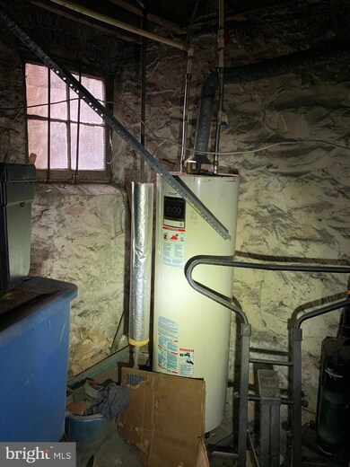 2727 Edmondson Ave, Baltimore, MD 21223 - photo 5