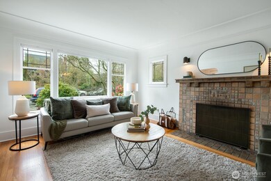 7708 17th Ave NE, Seattle, WA 98115 - photo 3