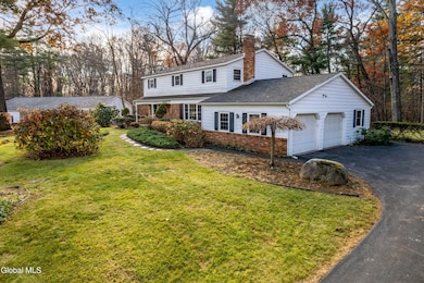 34 Sweet Brier Dr, Ballston Lake, NY 12019 - photo 4