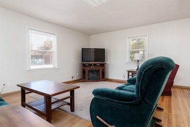 2224 Arizona Ave, Rockford, IL 61108 - photo 2