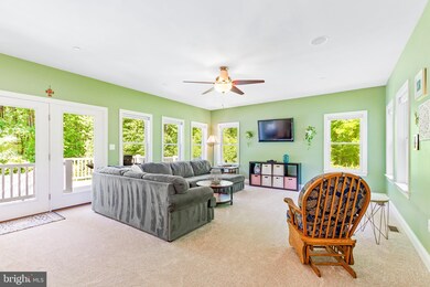 796 Richardson Dr, Harwood, MD 20776 - photo 6