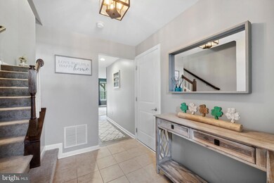 1882 Thistle Ct, Downingtown, PA 19335 - photo 2