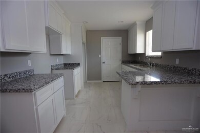 502 Bahama St, Weslaco, TX 78596 - photo 4