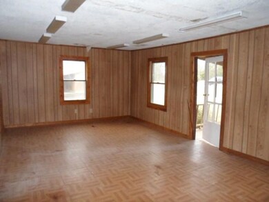 825 John Lunn Rd, Lewisburg, TN 37091 - photo 2