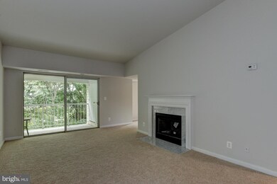 7 Pickering Ct unit 202, Germantown, MD 20874 - photo 2