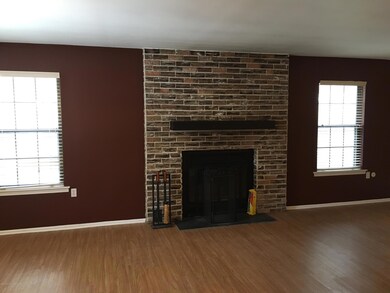 602 Wellington Place unit 602, Matawan, NJ 07747 - photo 6