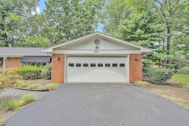 5226 N Spring Dr, Roanoke, VA 24019 - photo 5