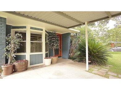 4710 Carleen Rd, Houston, TX 77092 - photo 2