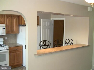 2823 Tolbut St, Philadelphia, PA 19136 - photo 2