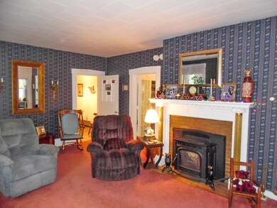 47 Pleasant St, Rutland, VT 05701 - photo 6