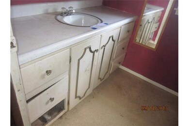 2337 E Grand Ave, Des Moines, IA 50317 - photo 7