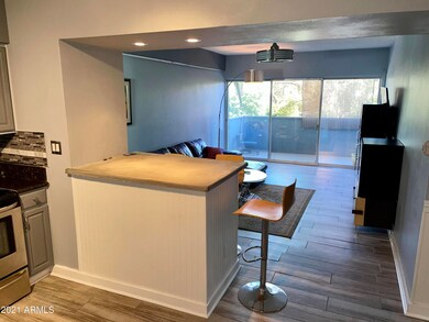 Windsor Place Condominiums unit C204, Phoenix, AZ 85012 - photo 3