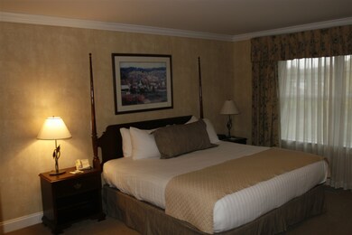 0 Stoweflake Meadows Loop unit 682/683, Stowe, VT 05672 - photo 5