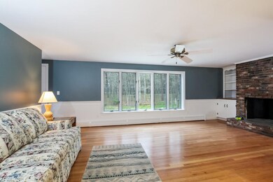 2 Pepperbush Ln, Chilmark, MA 02535 - photo 4