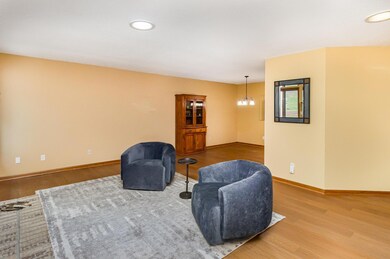 1698 Cobblestone Ct, Red Wing, MN 55066 - photo 6