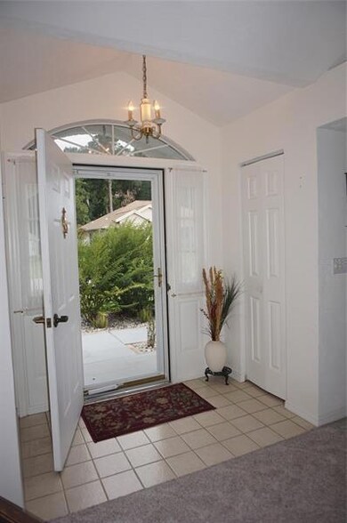 Foyer with closet