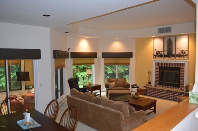 18 Coldbrooke Dr unit 18C, Lenox, MA 01240 - photo 6