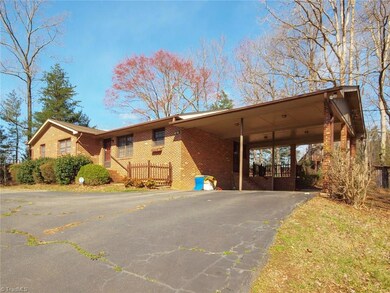 4715 Jenkins Rd. Winston Salem NC- Home For Sale