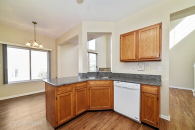 1613 Spaulding Rd unit 516, Bartlett, IL 60103 - photo 4