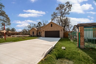 2413 Dalview St, Houston, TX 77091 - photo 2
