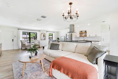 902 Oak Cir, Jupiter, FL 33458 - photo 6