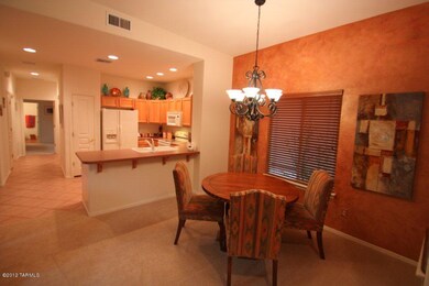 DiningRoomArea1