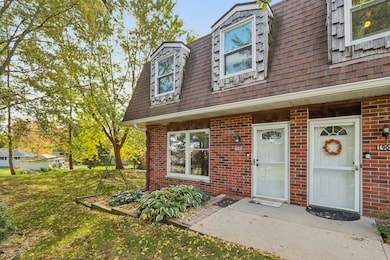 2-web-or-mls-Camden Ln-S2910-002