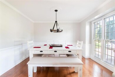 Light & Bright Formal Dining Room
