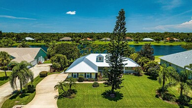 1516 Eagles Cir, Sebastian, FL 32958 - photo 4