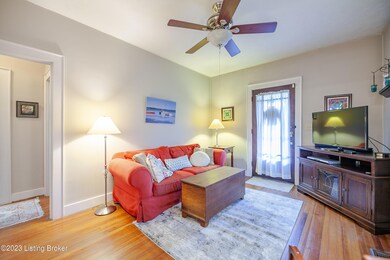 1228 Crown Ave, Louisville, KY 40204 - photo 6