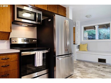 1576 Prospect Dr, Eugene, OR 97403 - photo 6